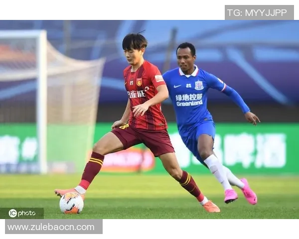 南京篮球队灵活性分析:战术调整与球员表现的深度探讨